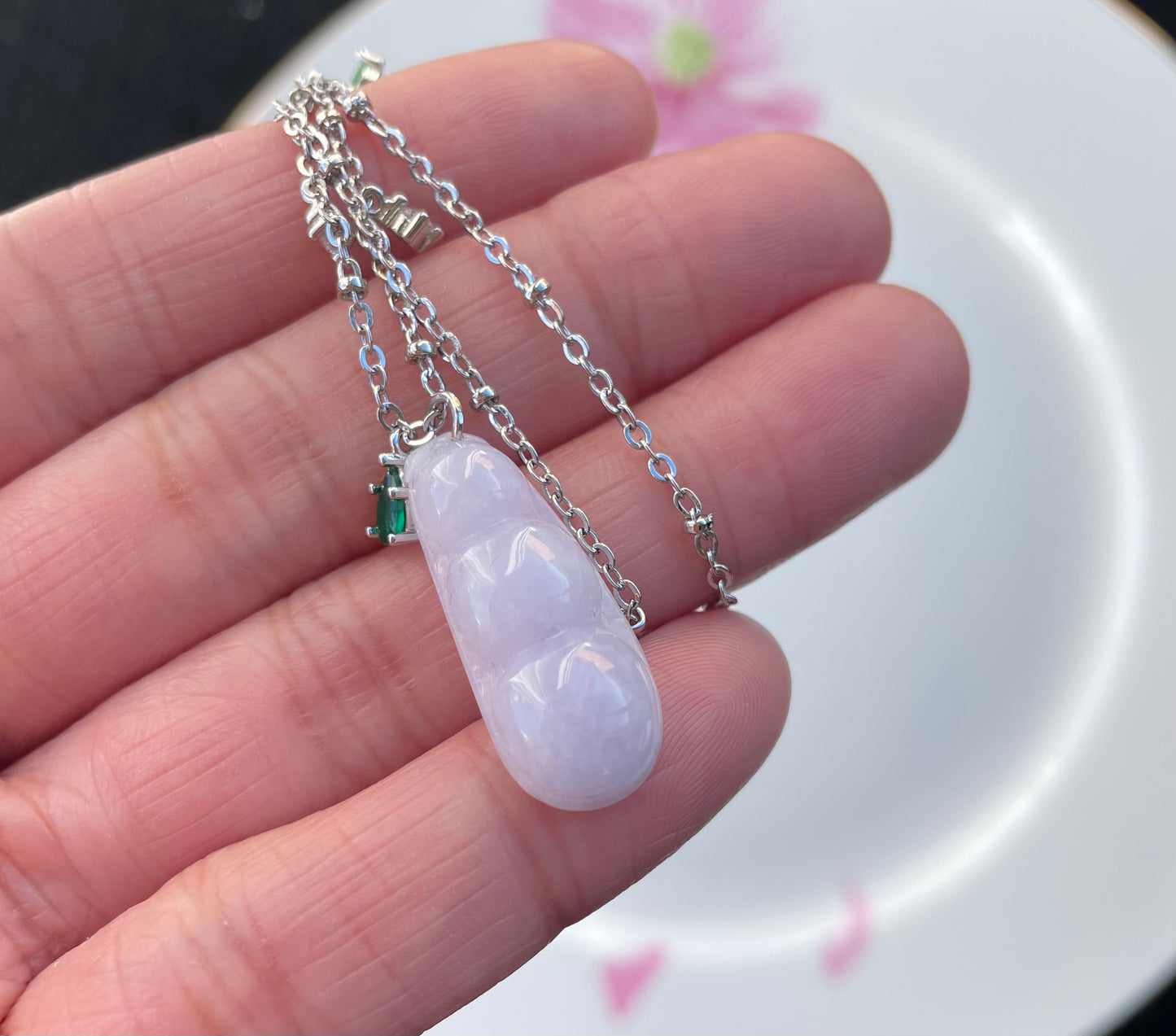 Light Purple Jadeite, 100% Untreated Certified Genuine Type A Burmese Jadeite, Lucky Bean Jadeite Jade Pendant Necklace, Grade A Jadeite, Burma Jadeite